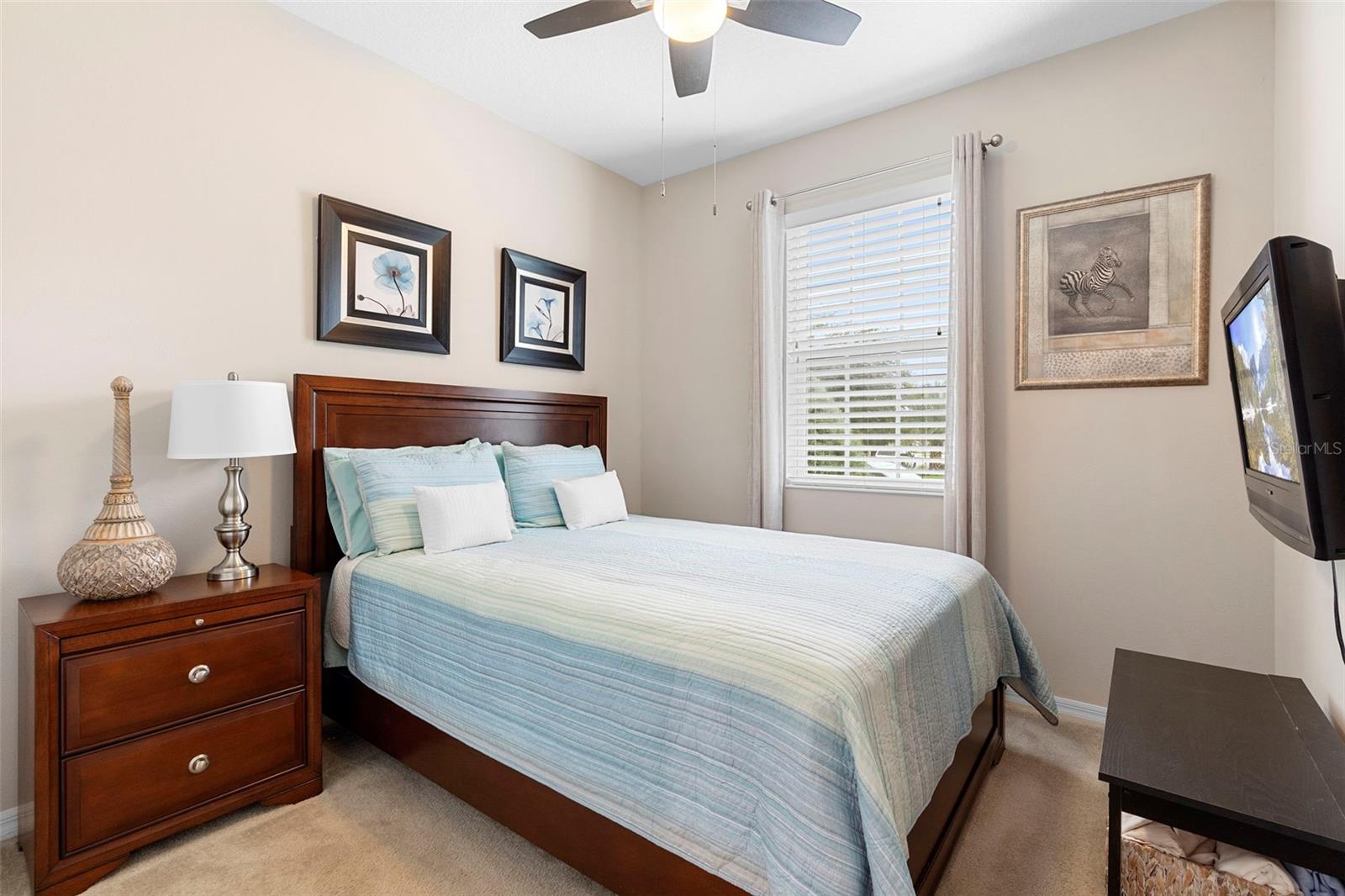 Image 20 of 31 For 14342 Breda Center Loop