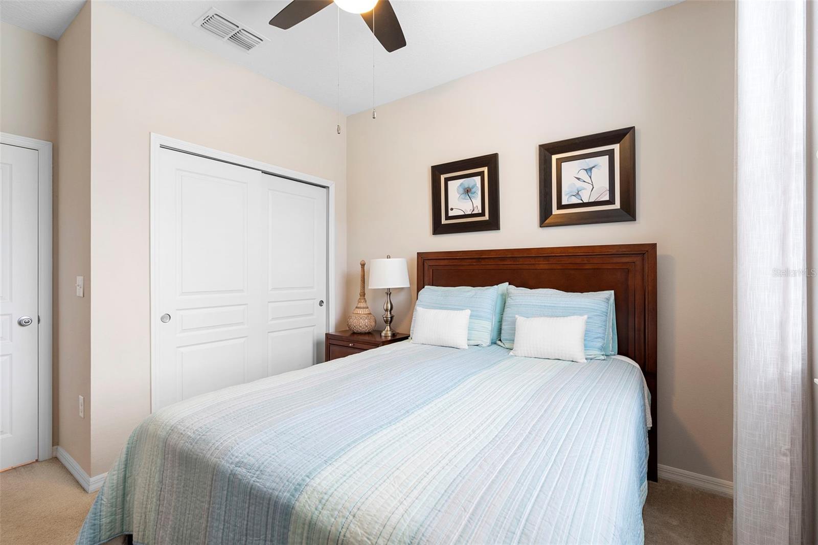 Image 21 of 31 For 14342 Breda Center Loop