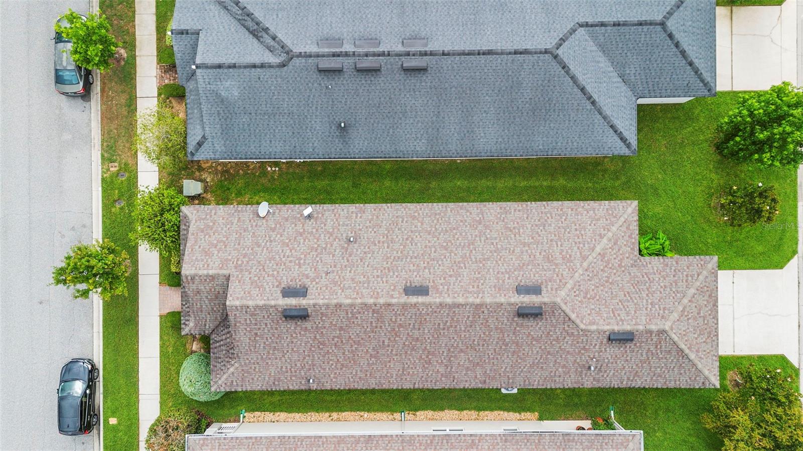 Image 29 of 31 For 14342 Breda Center Loop