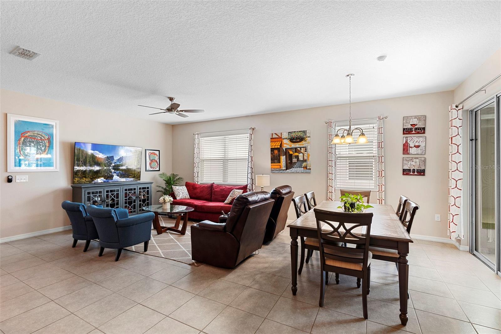 Image 7 of 31 For 14342 Breda Center Loop