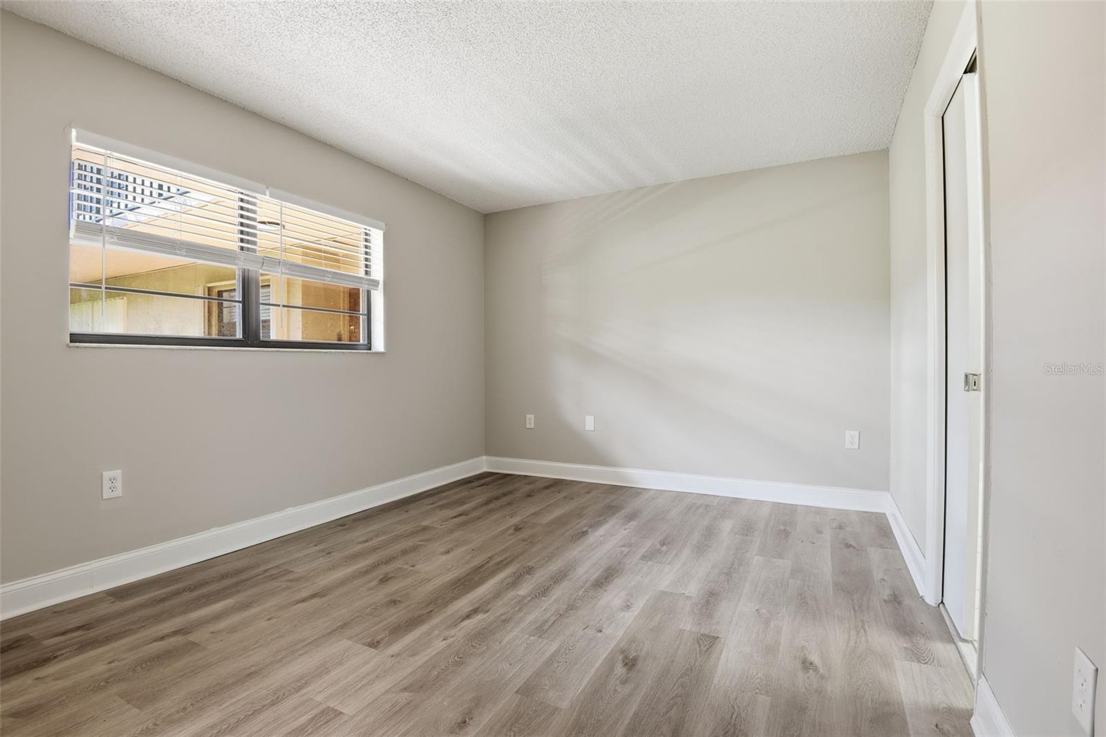 Image 10 of 26 For 10875 112th Avenue 202