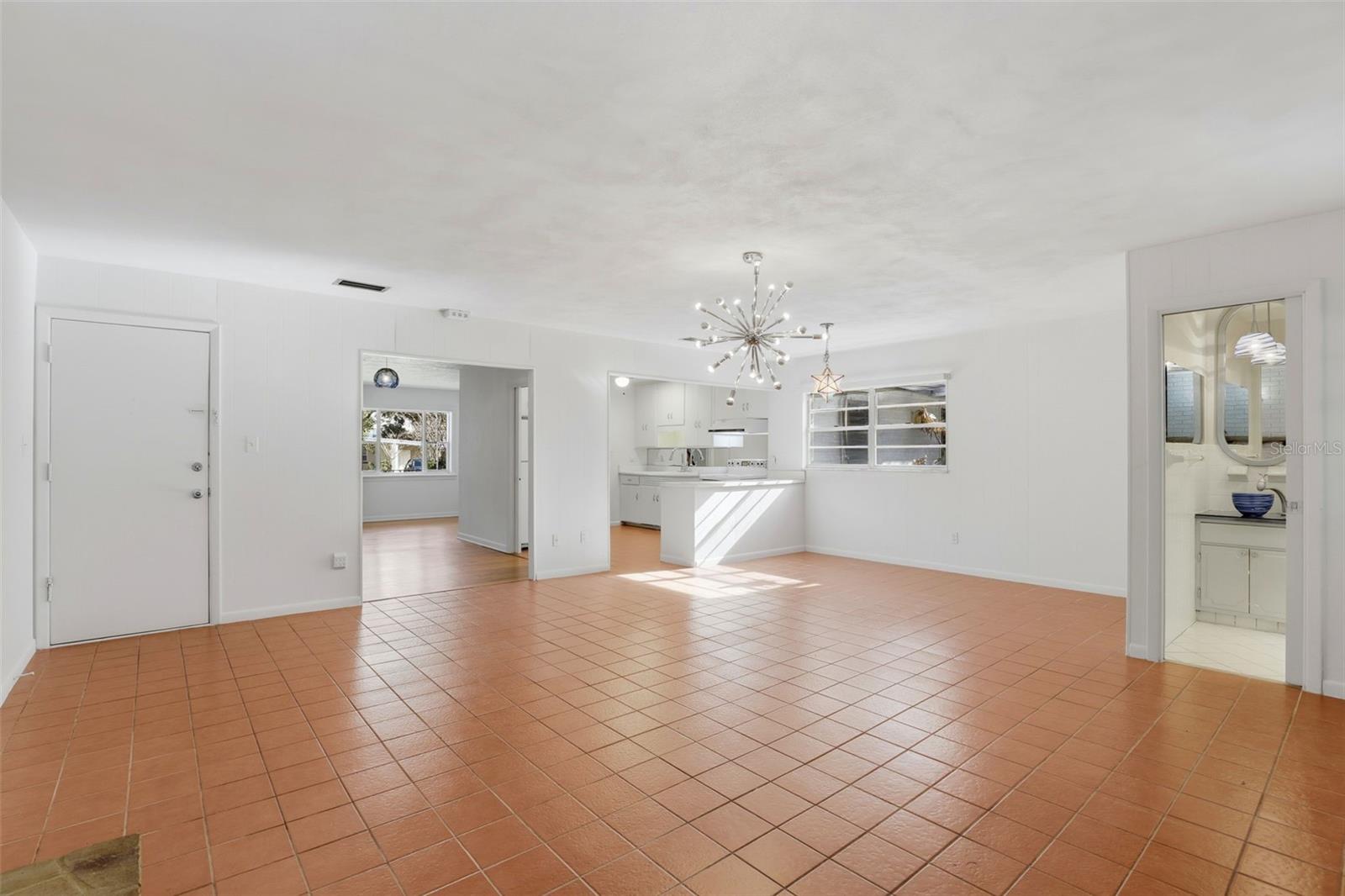 Image 15 of 48 For 1718 Christy Avenue