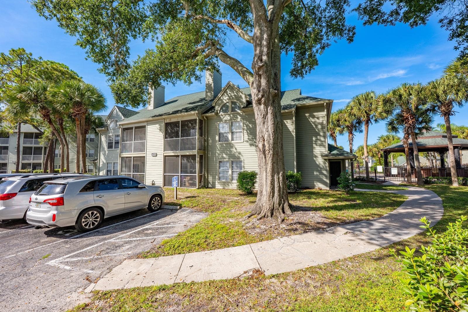 Image 26 of 30 For 6028 Westgate Drive 203