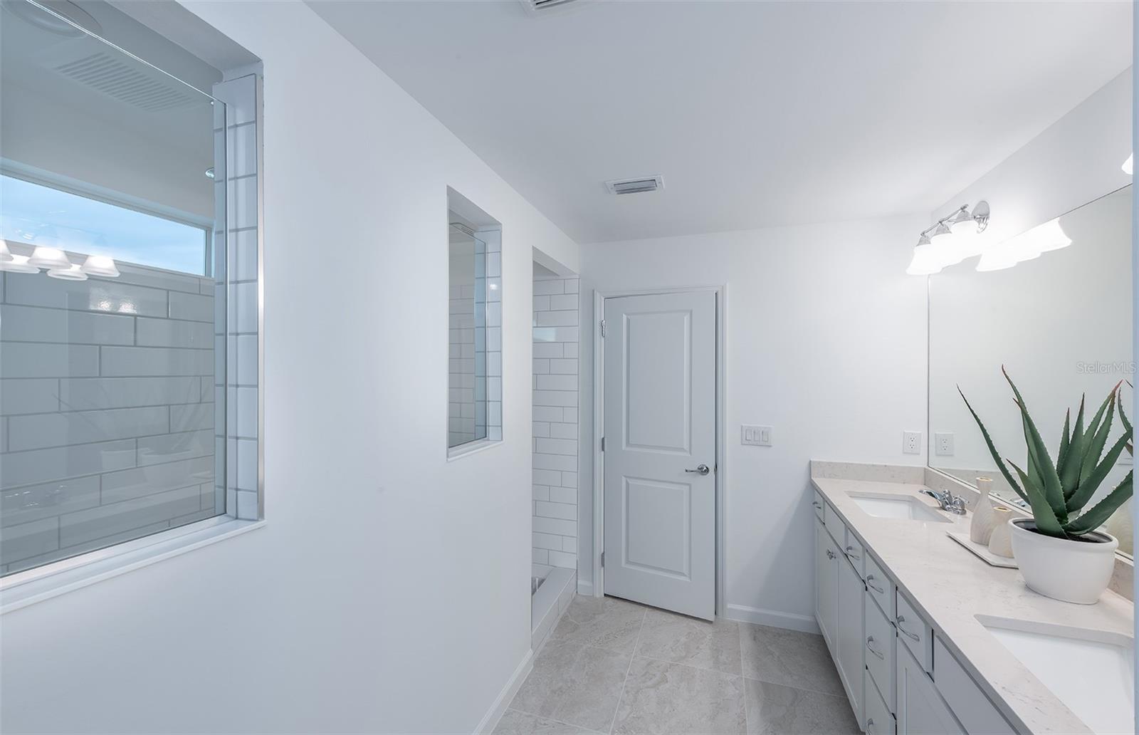 Image 17 of 18 For 3285 Ellsworth Avenue