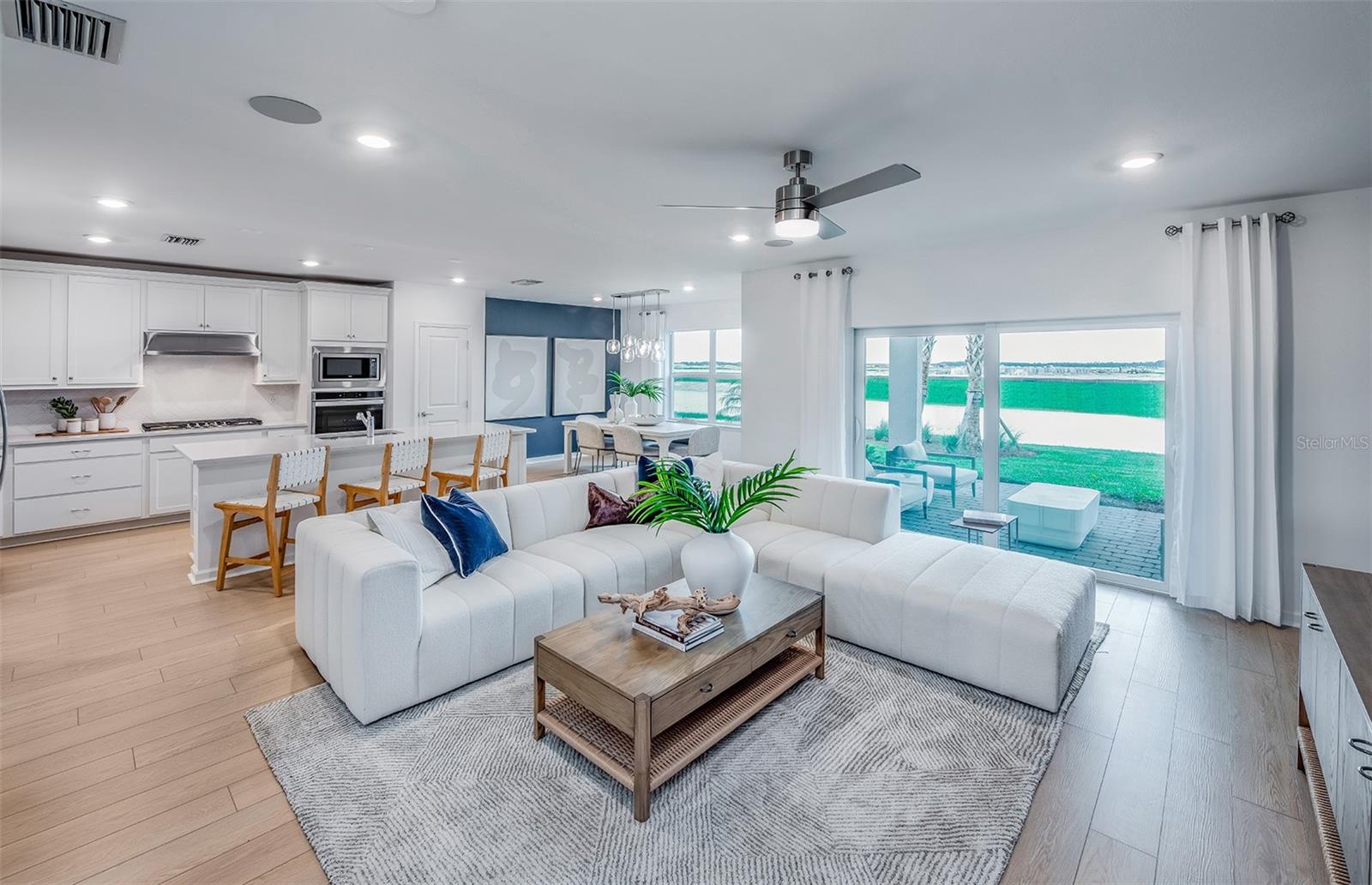 Image 5 of 18 For 3285 Ellsworth Avenue