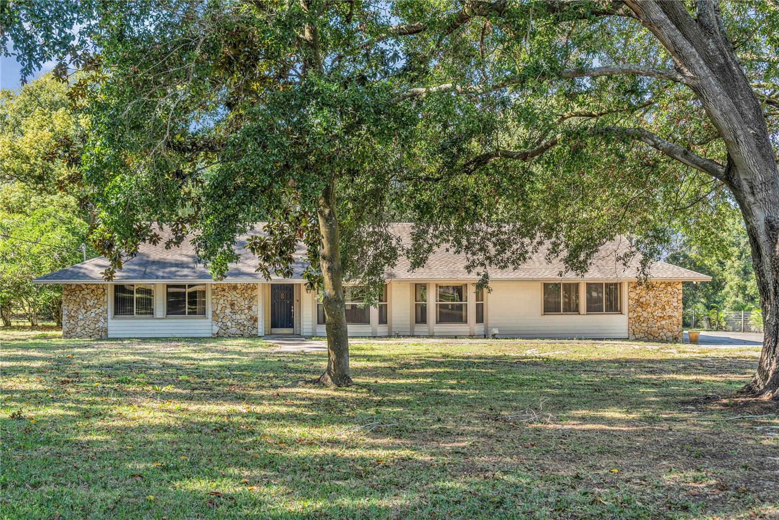 Image 2 of 32 For 624 Hull Island Drive