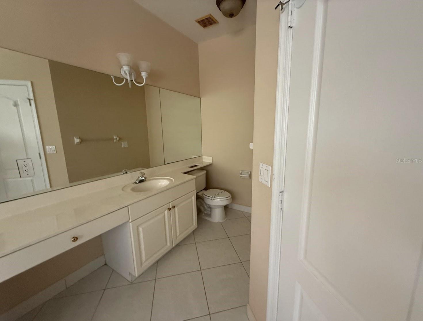 Image 6 of 11 For 4945 Pine Tree Drive