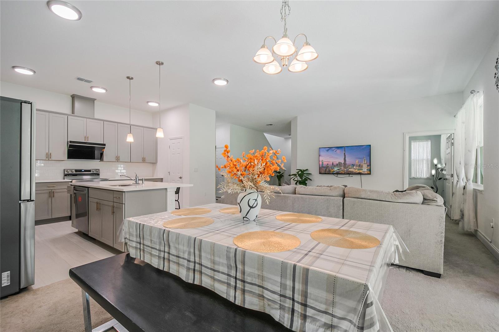 Image 20 of 55 For 827 Dennis Avenue