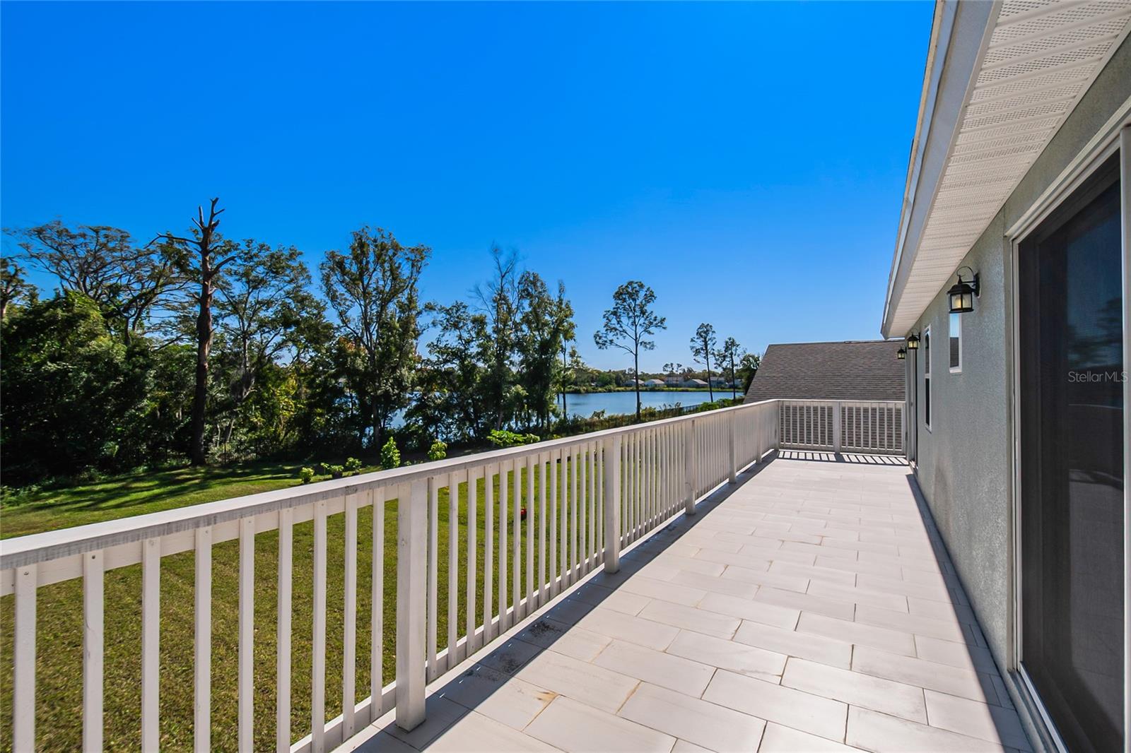 Image 39 of 55 For 827 Dennis Avenue