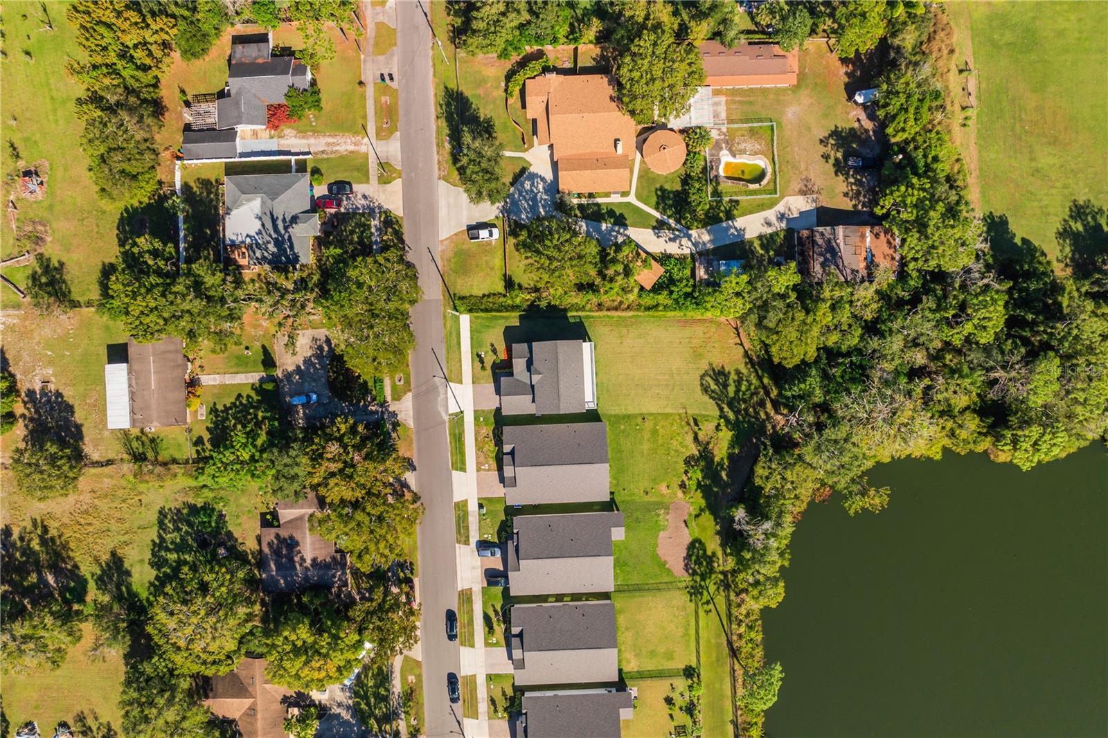 Image 50 of 55 For 827 Dennis Avenue