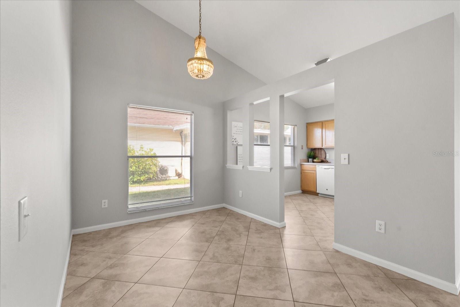 Image 7 of 29 For 3593 Ventura Club Circle