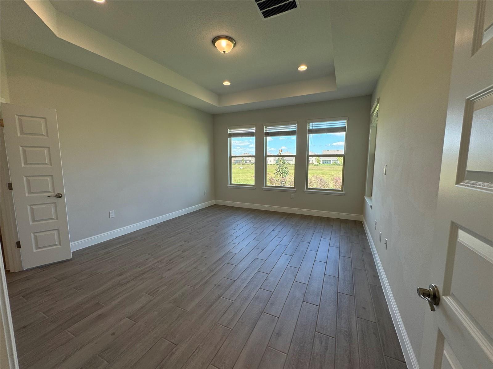 Image 19 of 36 For 16119 Skysail Street