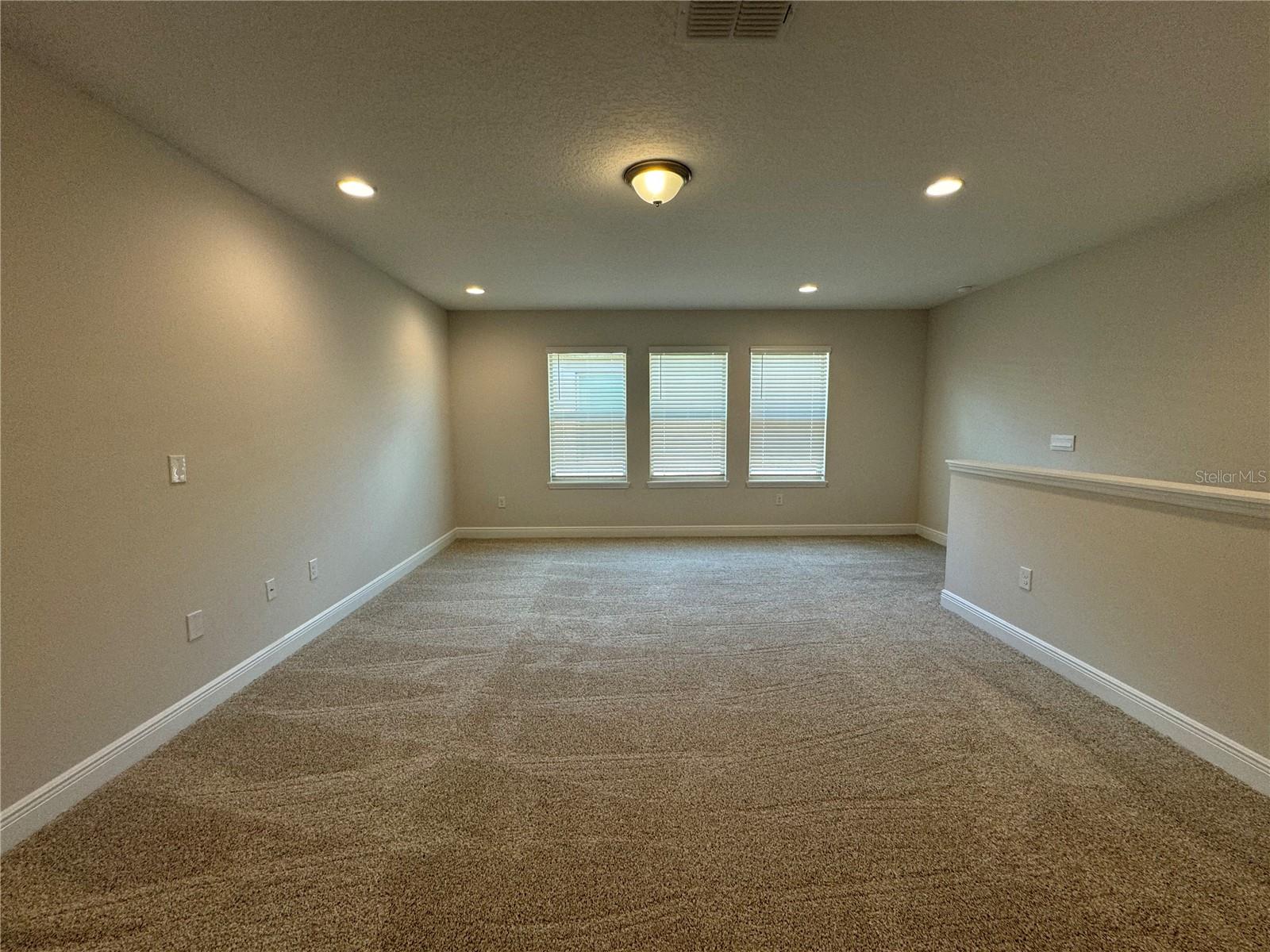 Image 28 of 36 For 16119 Skysail Street