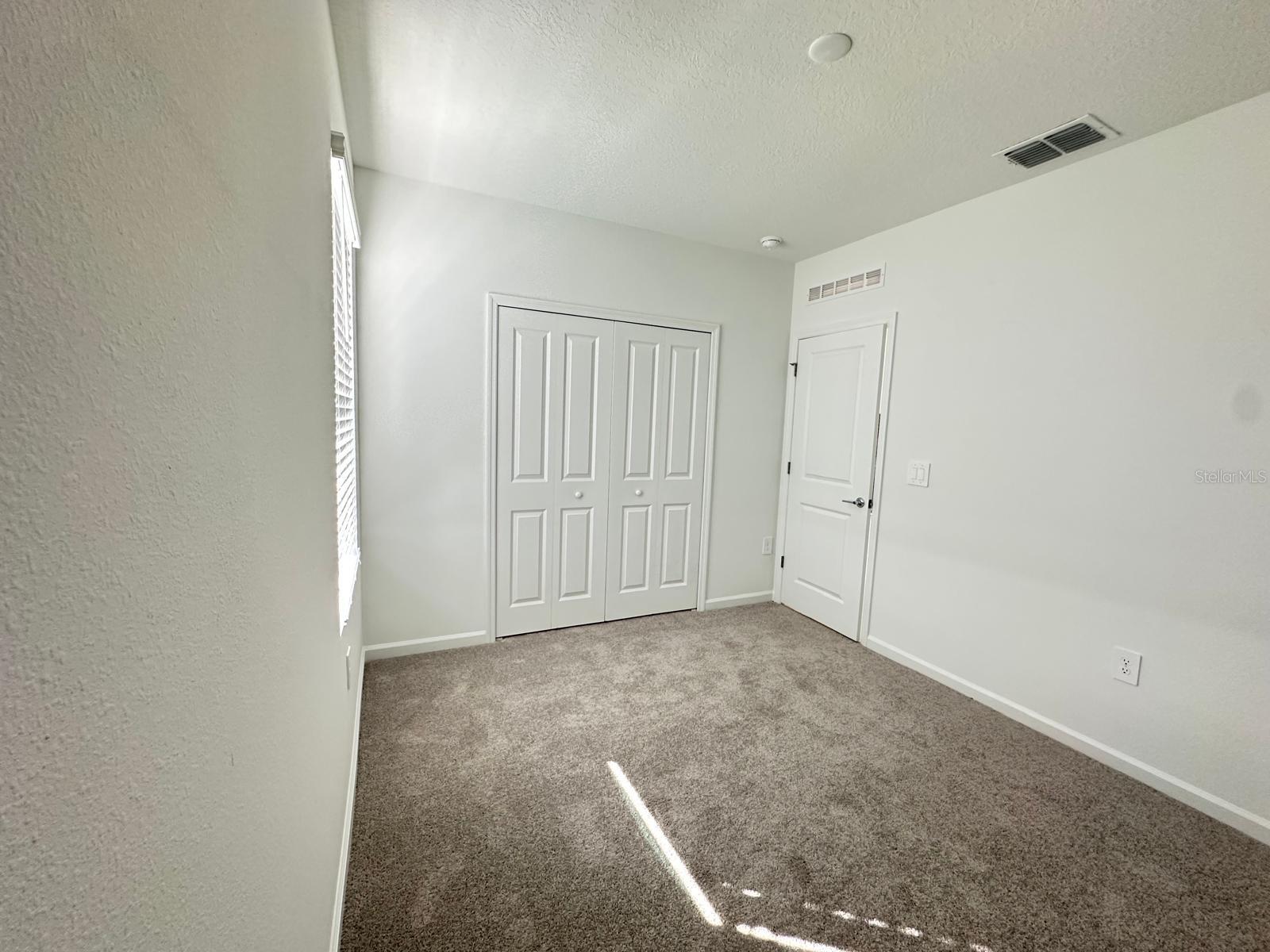 Image 11 of 17 For 5636 Lemon Grass Street A