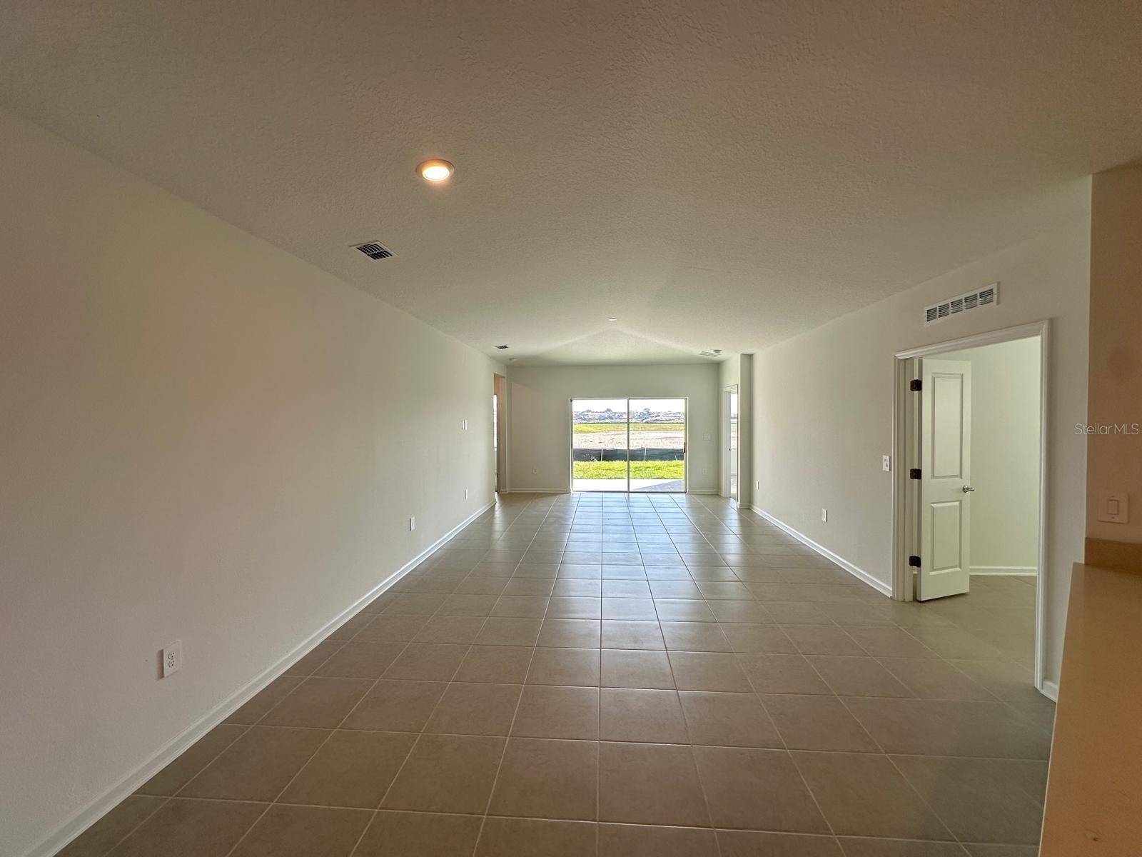 Image 13 of 17 For 5636 Lemon Grass Street A