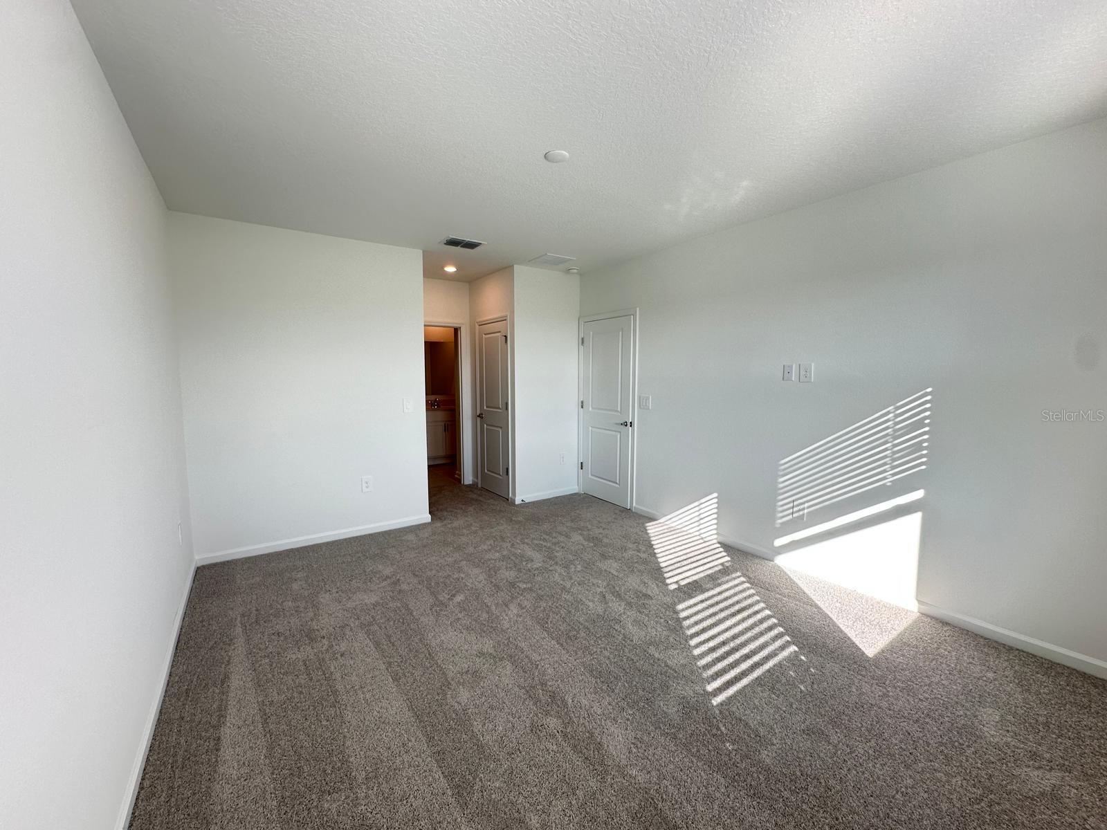 Image 7 of 17 For 5636 Lemon Grass Street A