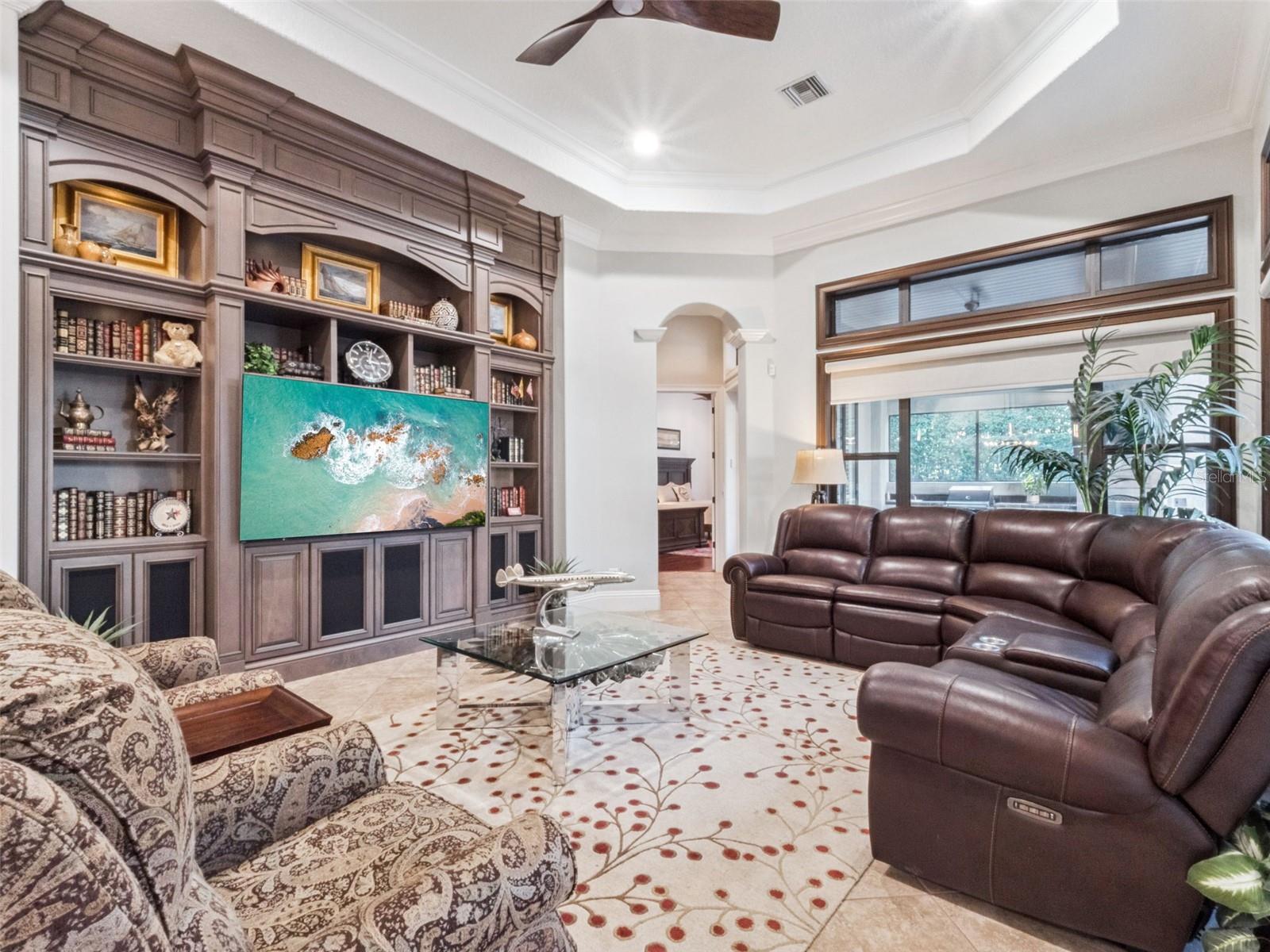 Image 16 of 84 For 32523 Hawks Lake Lane