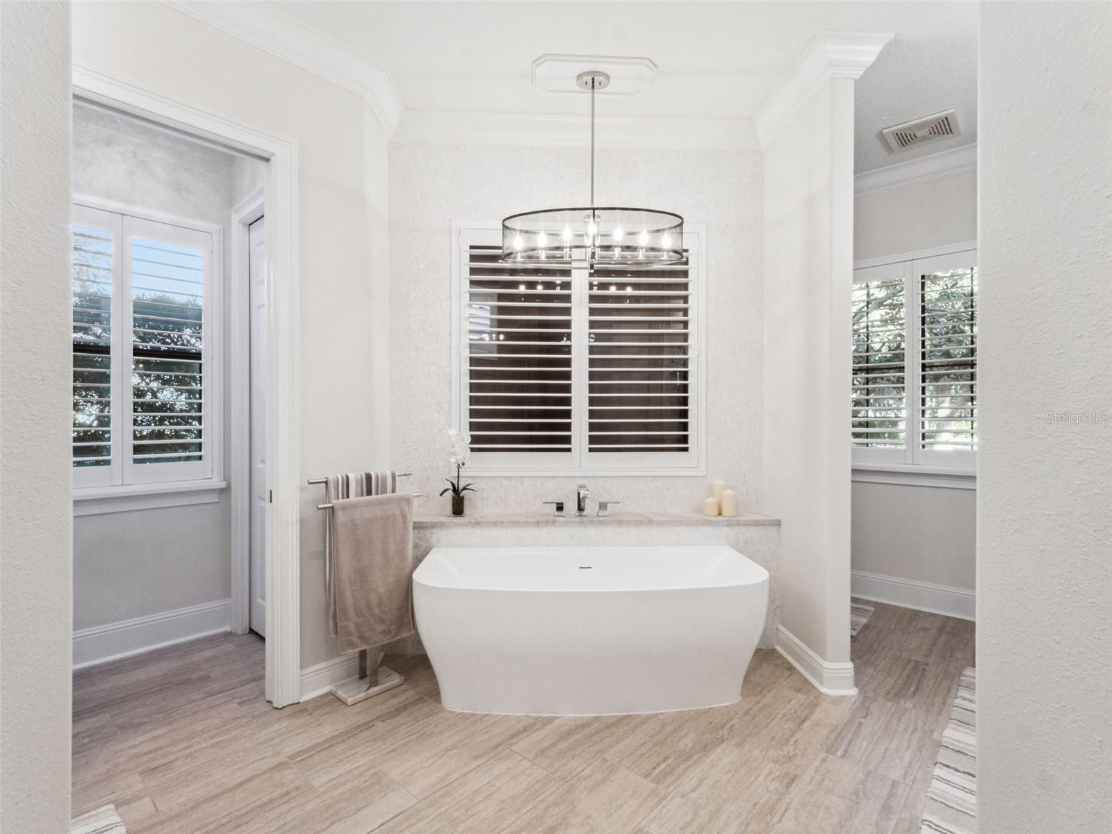 Image 35 of 84 For 32523 Hawks Lake Lane