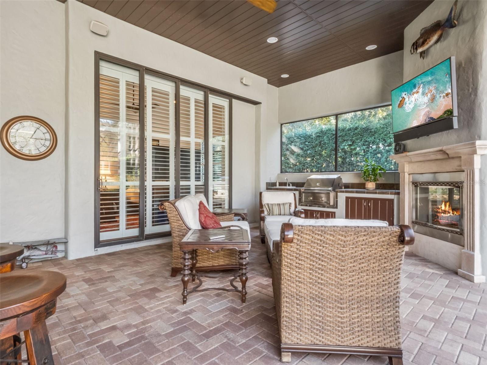 Image 49 of 84 For 32523 Hawks Lake Lane