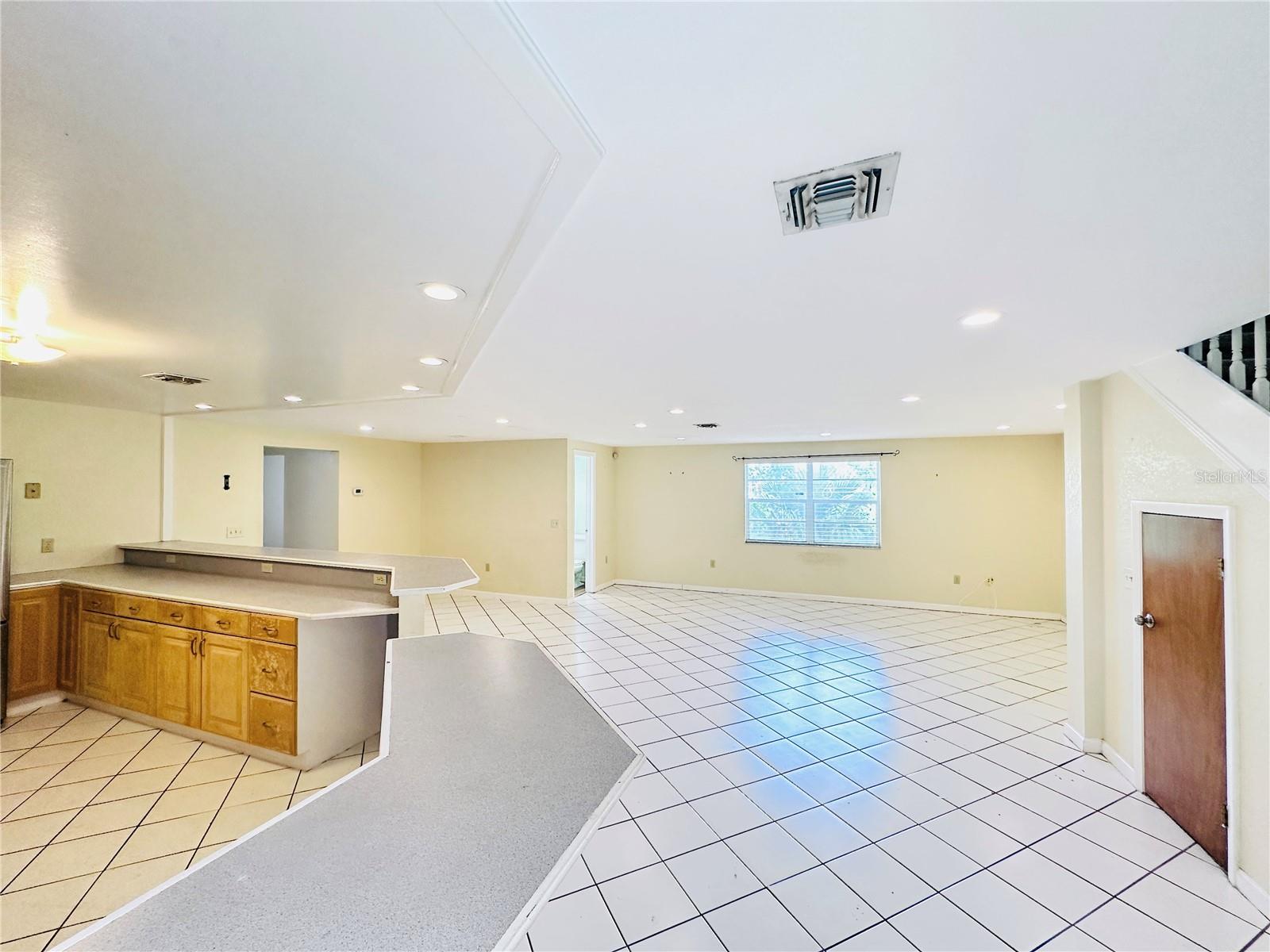 Image 12 of 72 For 2323 Goodman Road