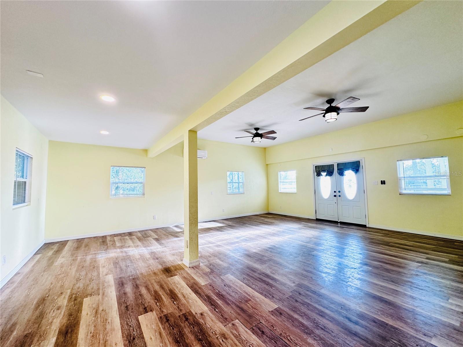 Image 8 of 72 For 2323 Goodman Road