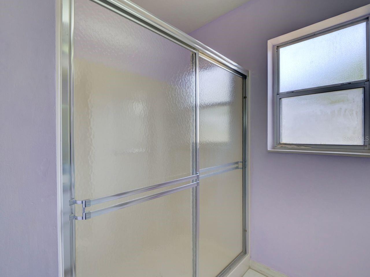 Image 18 of 42 For 11340 76th Circle