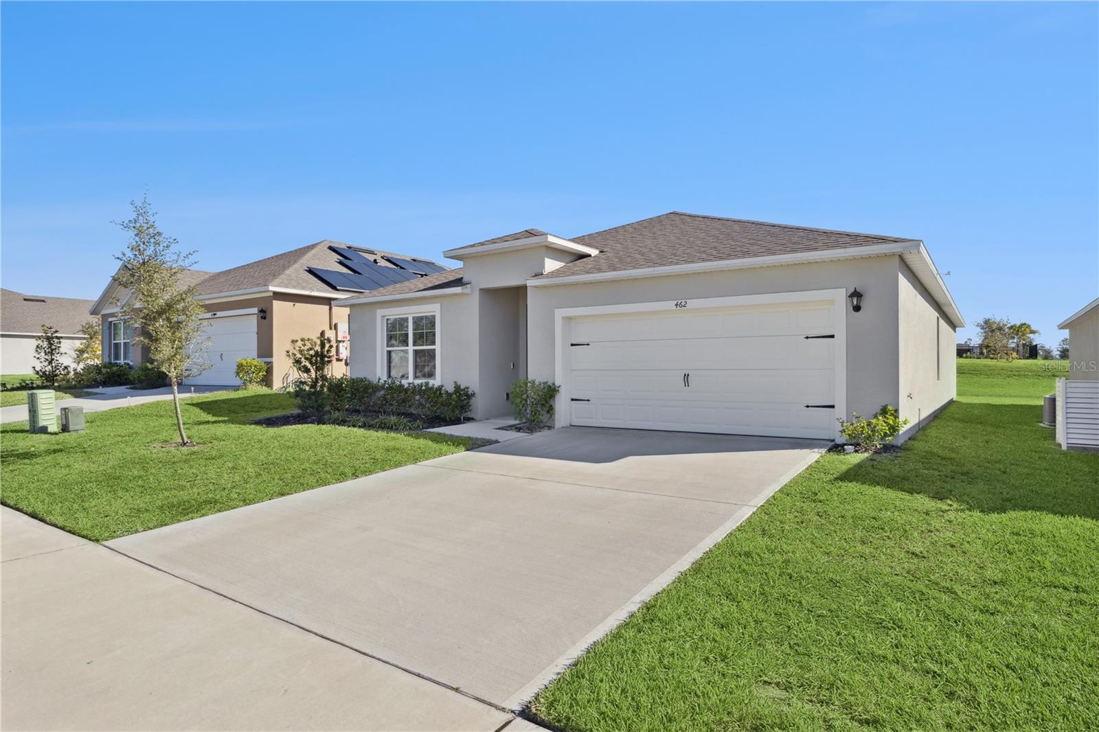 Image 2 of 47 For 462 Baroness Way