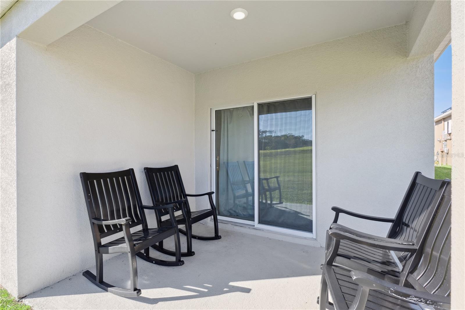 Image 25 of 47 For 462 Baroness Way