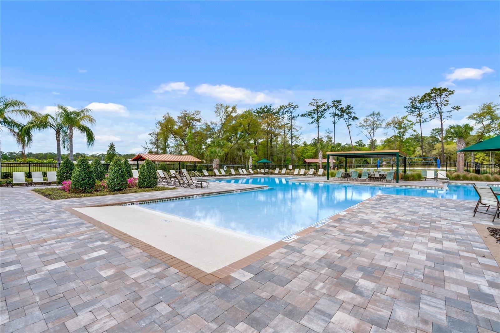 Image 40 of 47 For 462 Baroness Way