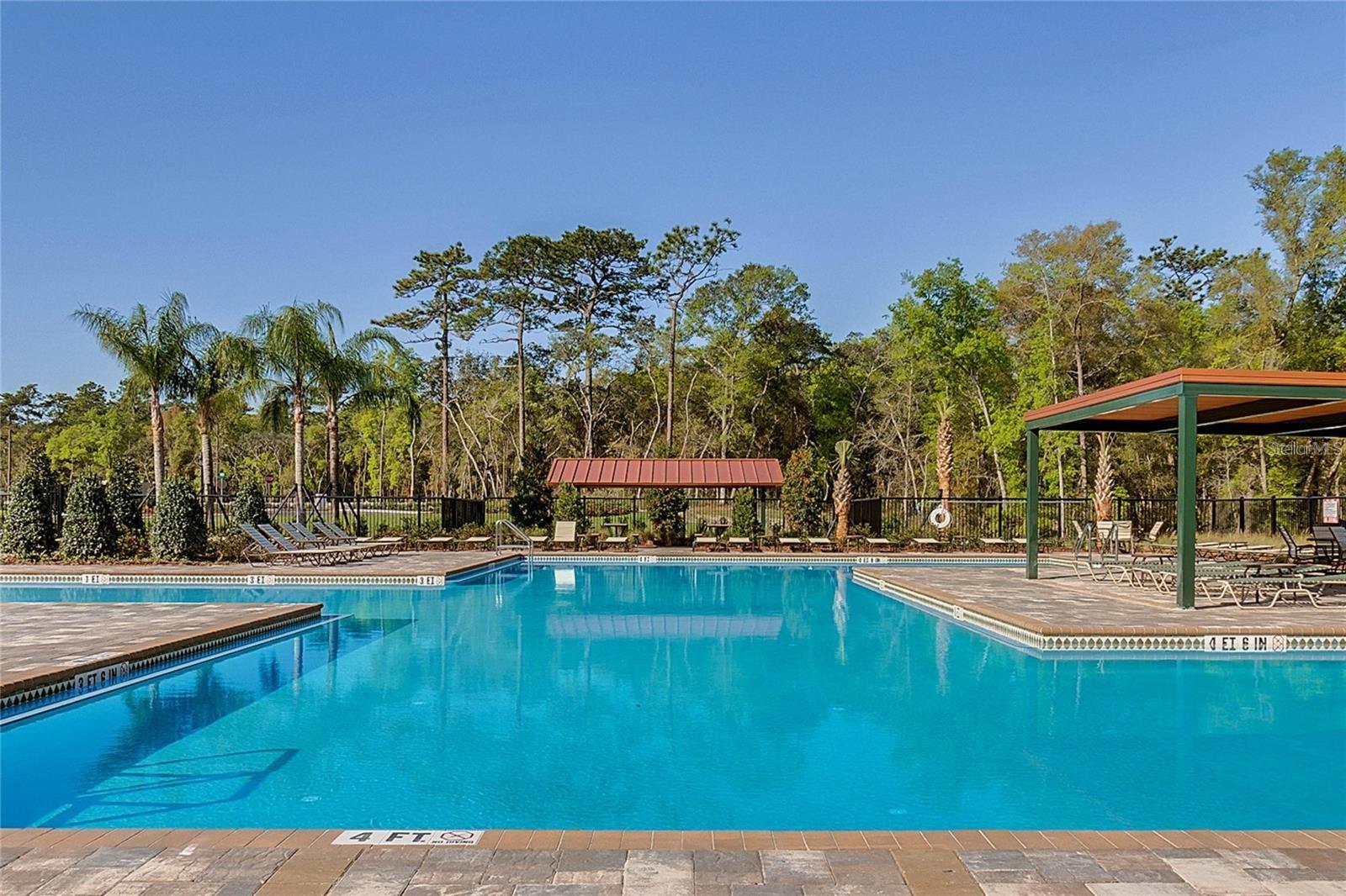 Image 44 of 47 For 462 Baroness Way