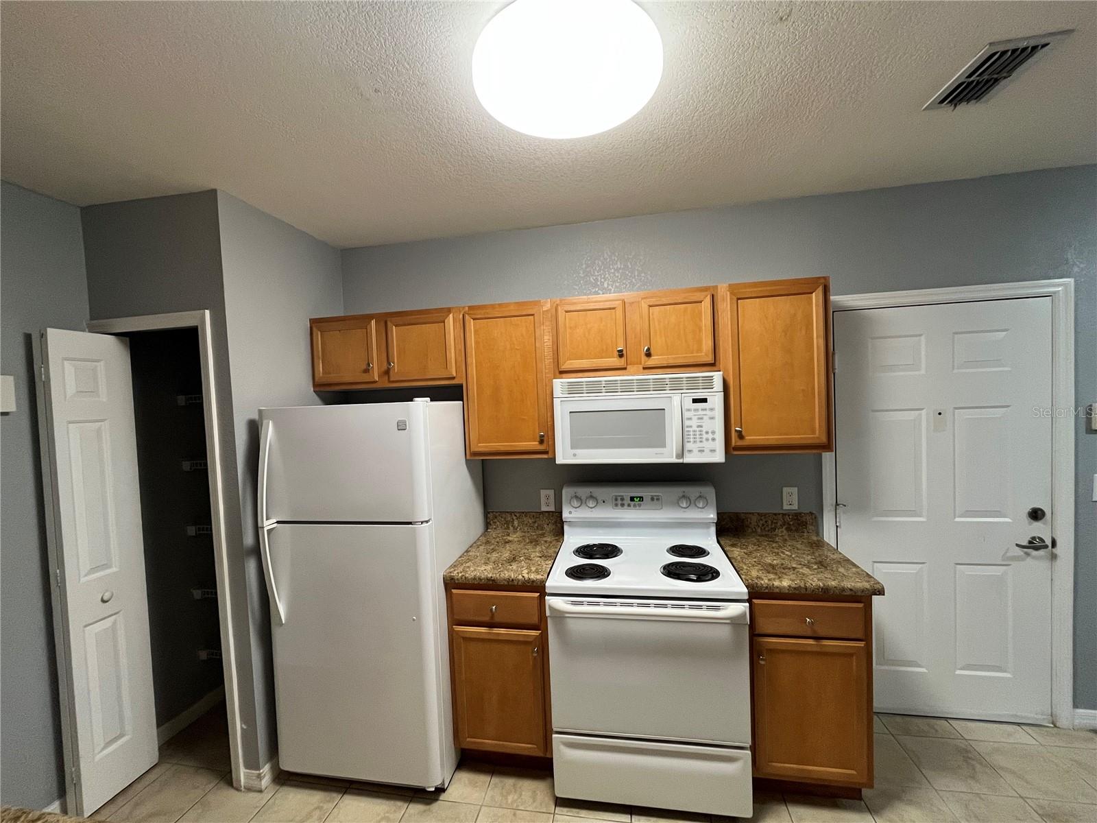 Image 12 of 63 For 5550 Michigan Street 2127