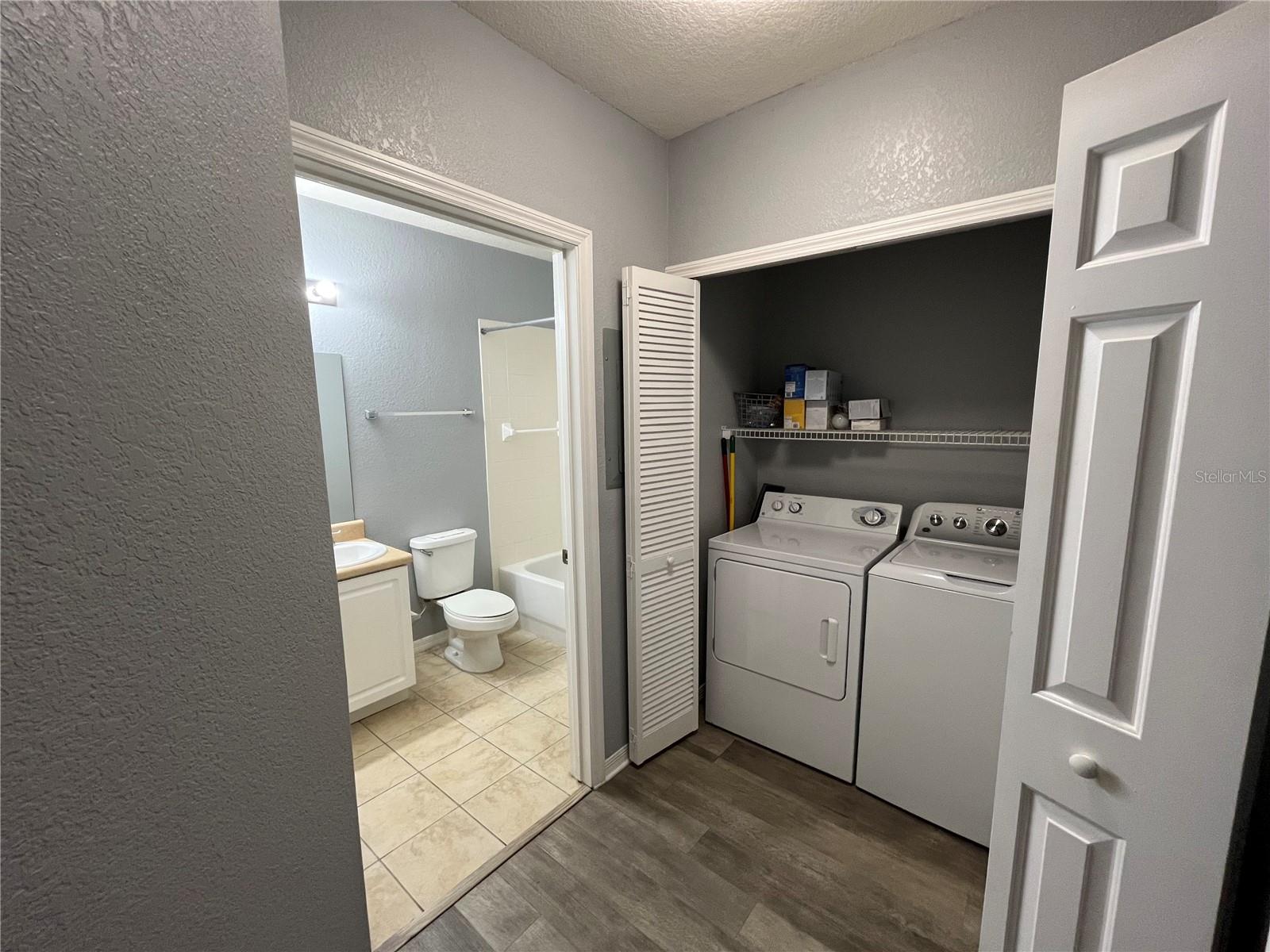 Image 31 of 63 For 5550 Michigan Street 2127