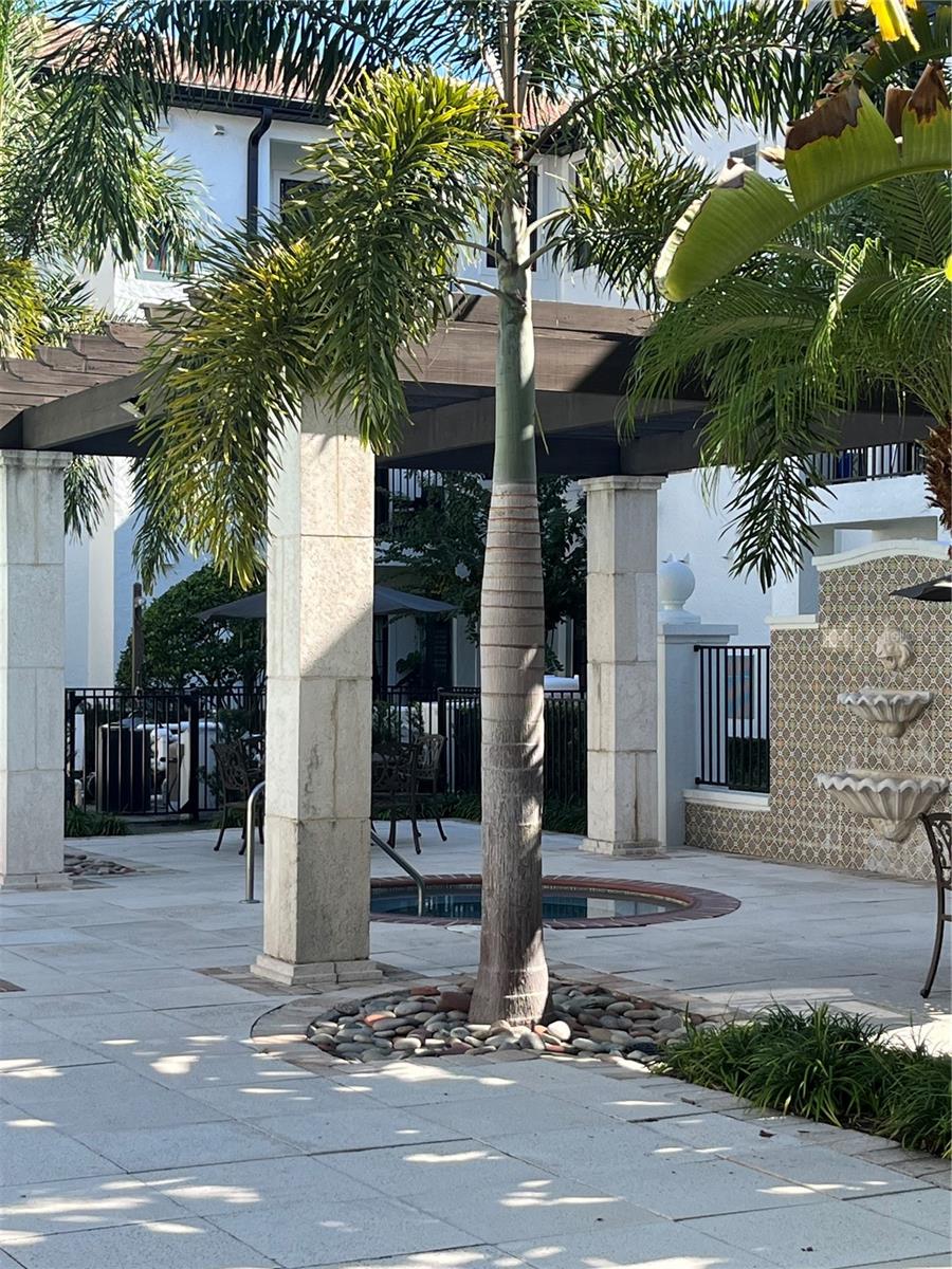 Image 36 of 63 For 5550 Michigan Street 2127