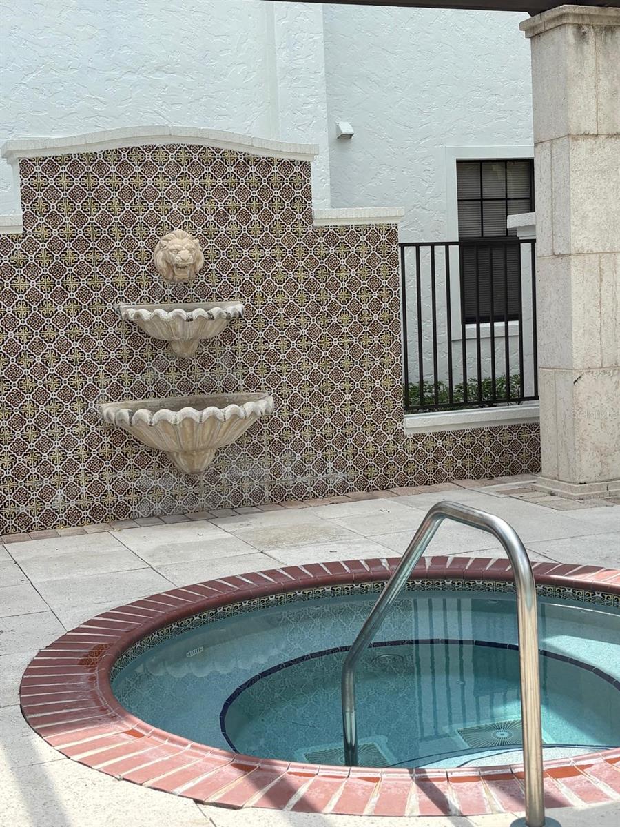 Image 37 of 63 For 5550 Michigan Street 2127