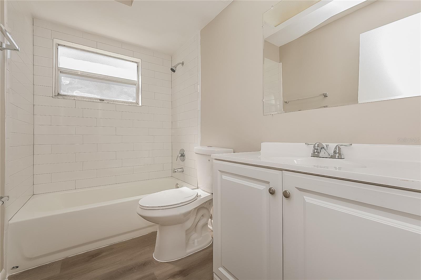 Image 14 of 16 For 4414 Tall Oak Lane