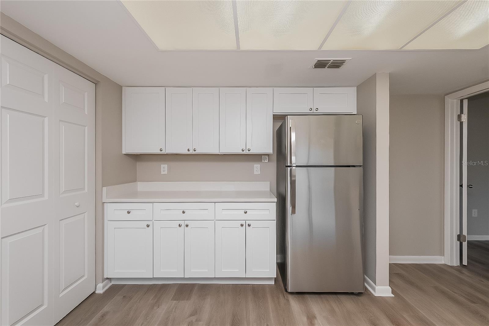 Image 5 of 16 For 4414 Tall Oak Lane