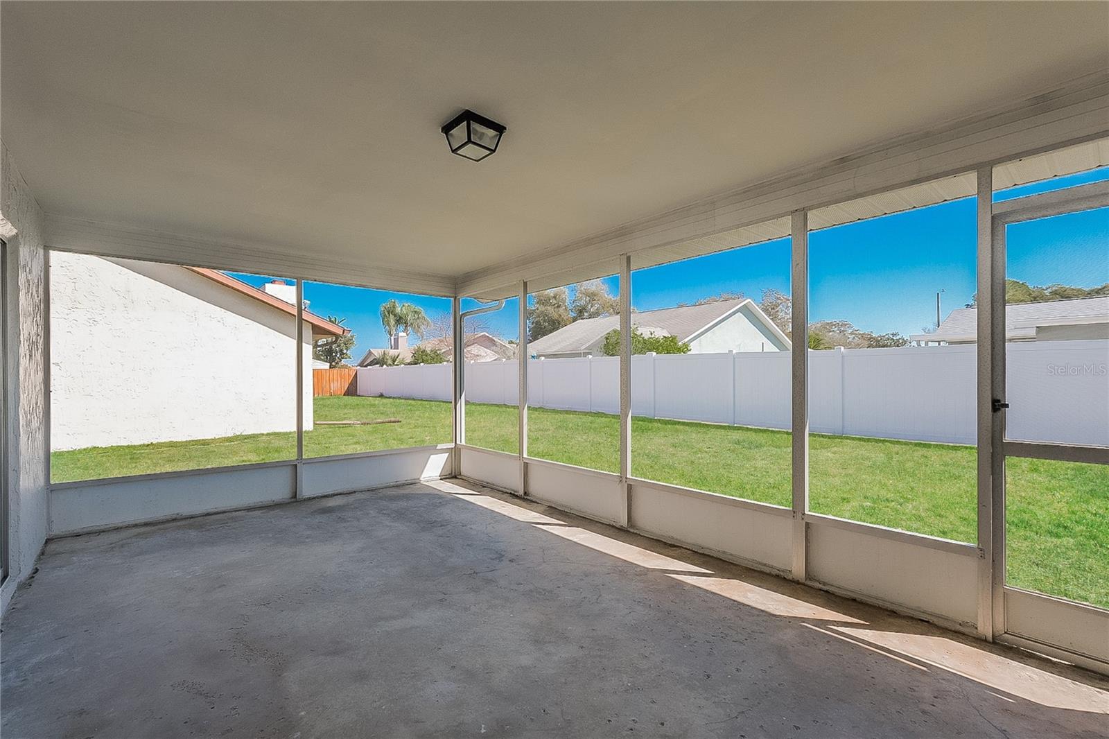 Image 6 of 16 For 4414 Tall Oak Lane