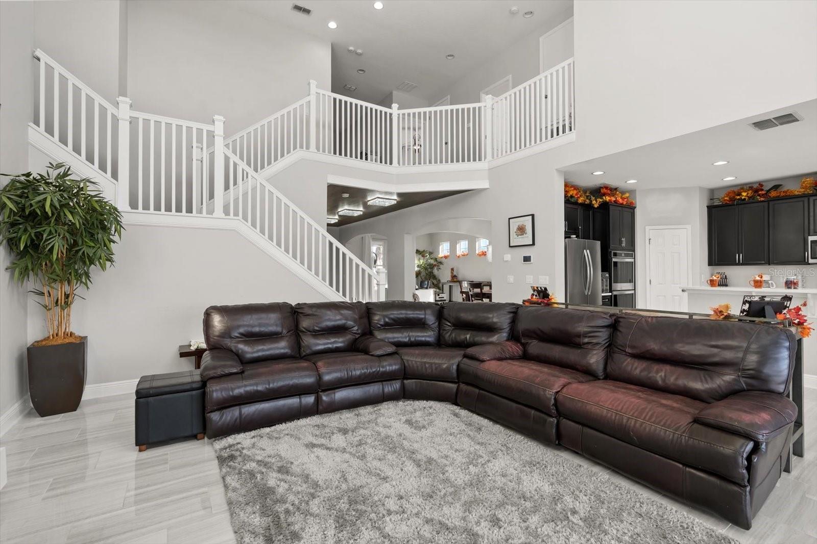 Image 7 of 44 For 359 Blue Cypress Drive