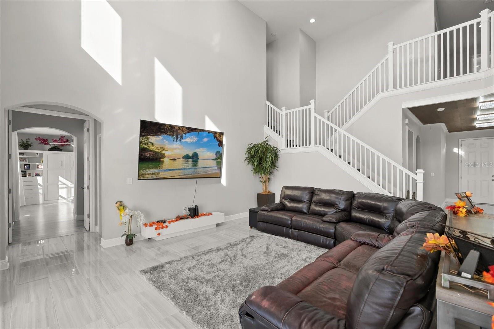 Image 8 of 44 For 359 Blue Cypress Drive