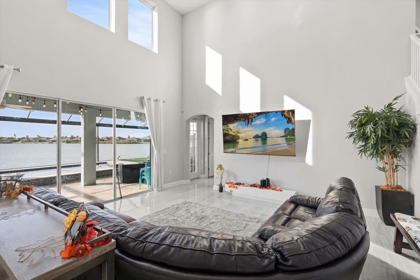 Image 9 of 44 For 359 Blue Cypress Drive