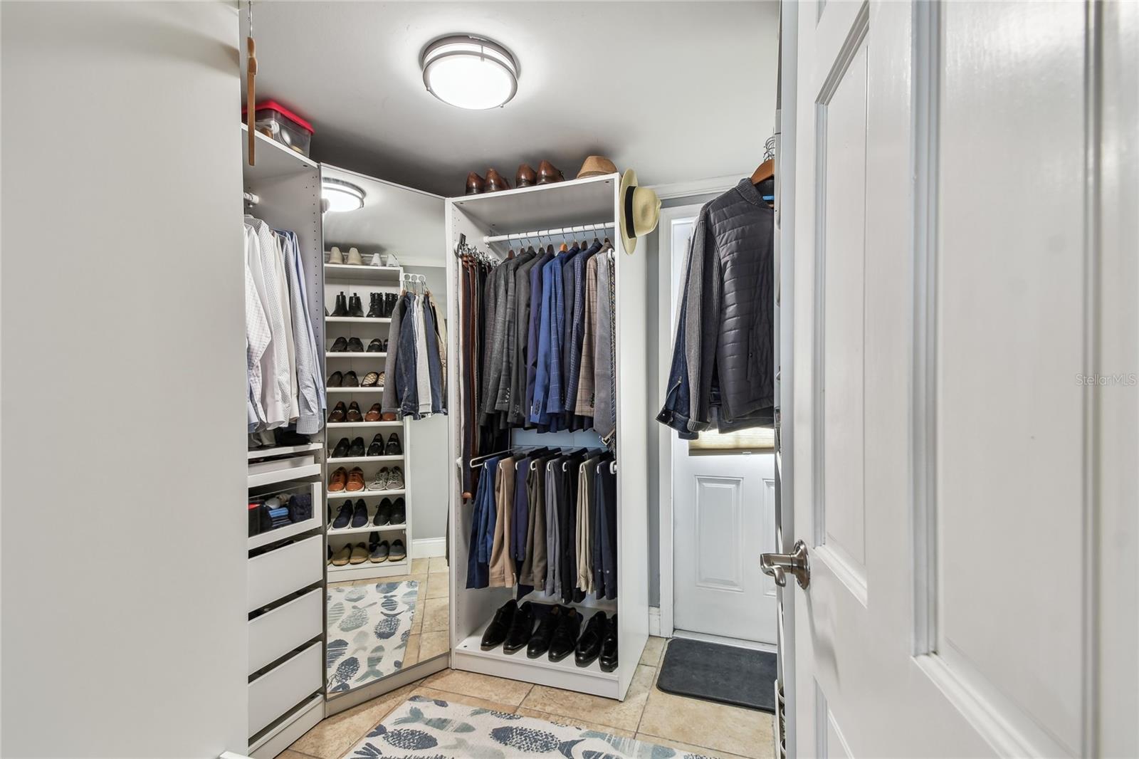 Image 46 of 87 For 650 Poinsettia Road