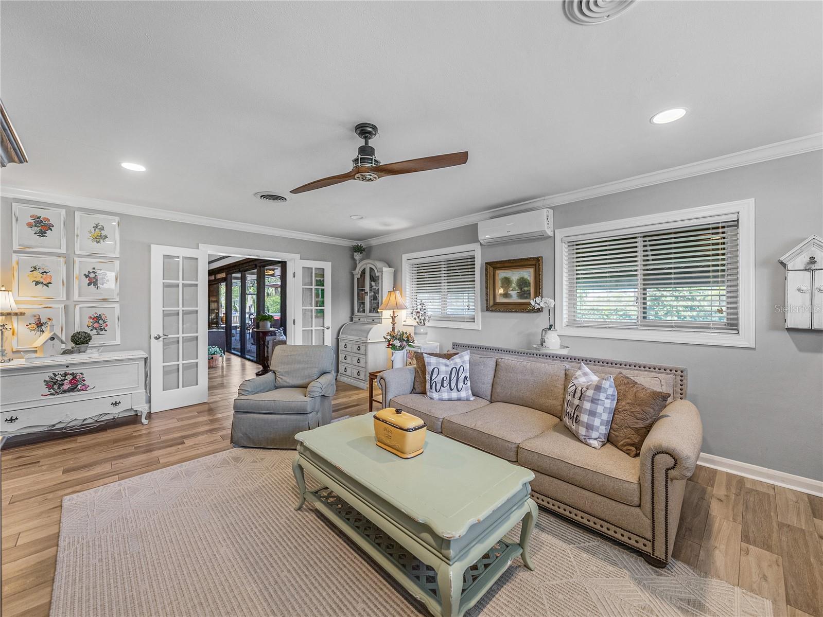 Image 54 of 87 For 650 Poinsettia Road