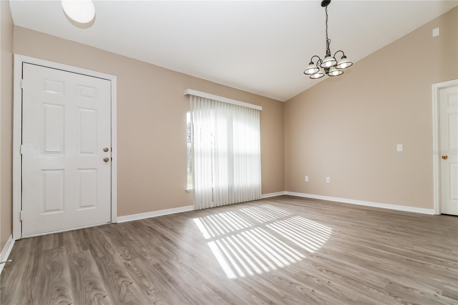 Image 2 of 16 For 14336 Coronado Drive