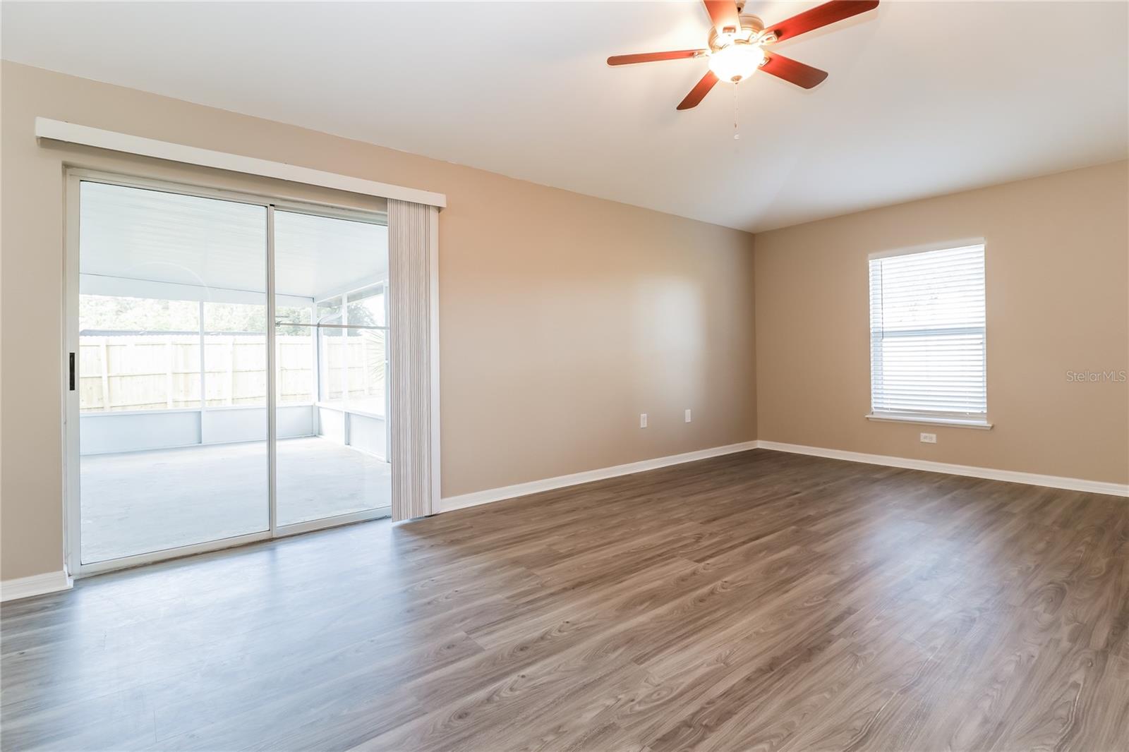 Image 8 of 16 For 14336 Coronado Drive