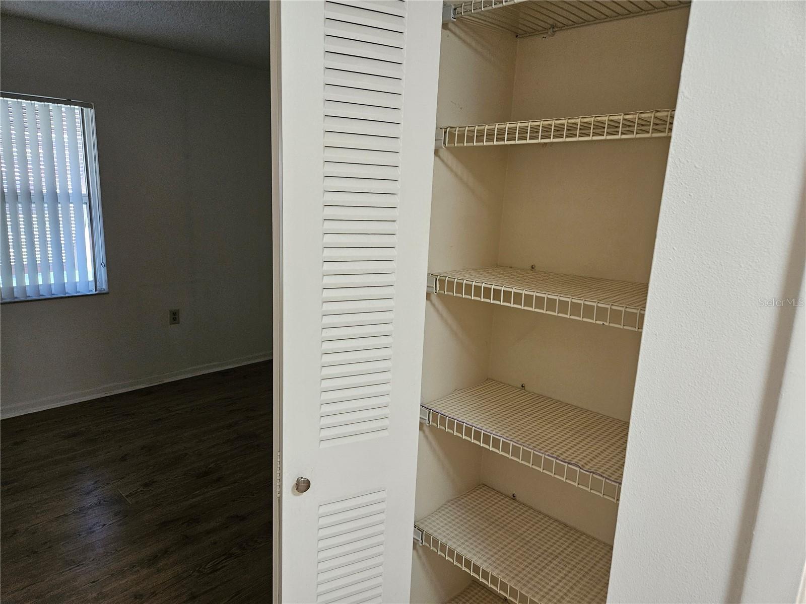 Image 20 of 27 For 100 Sweetgum Woods Ct  2c