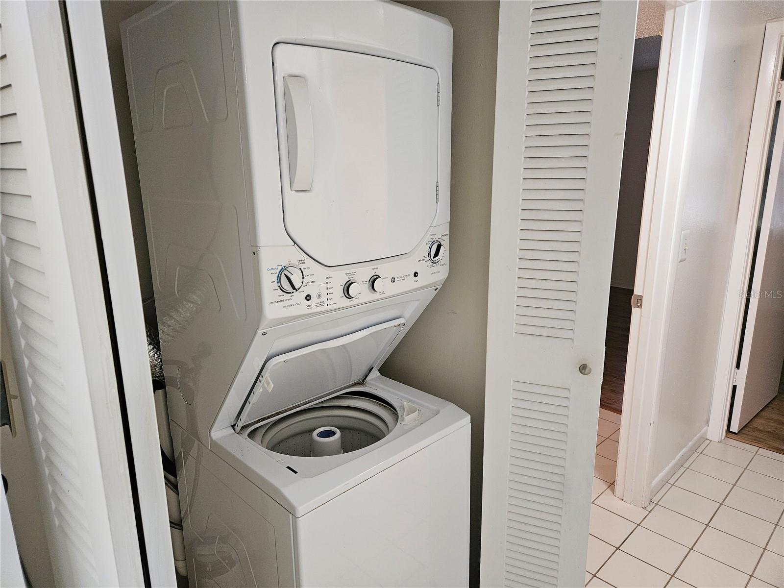 Image 23 of 27 For 100 Sweetgum Woods Ct  2c