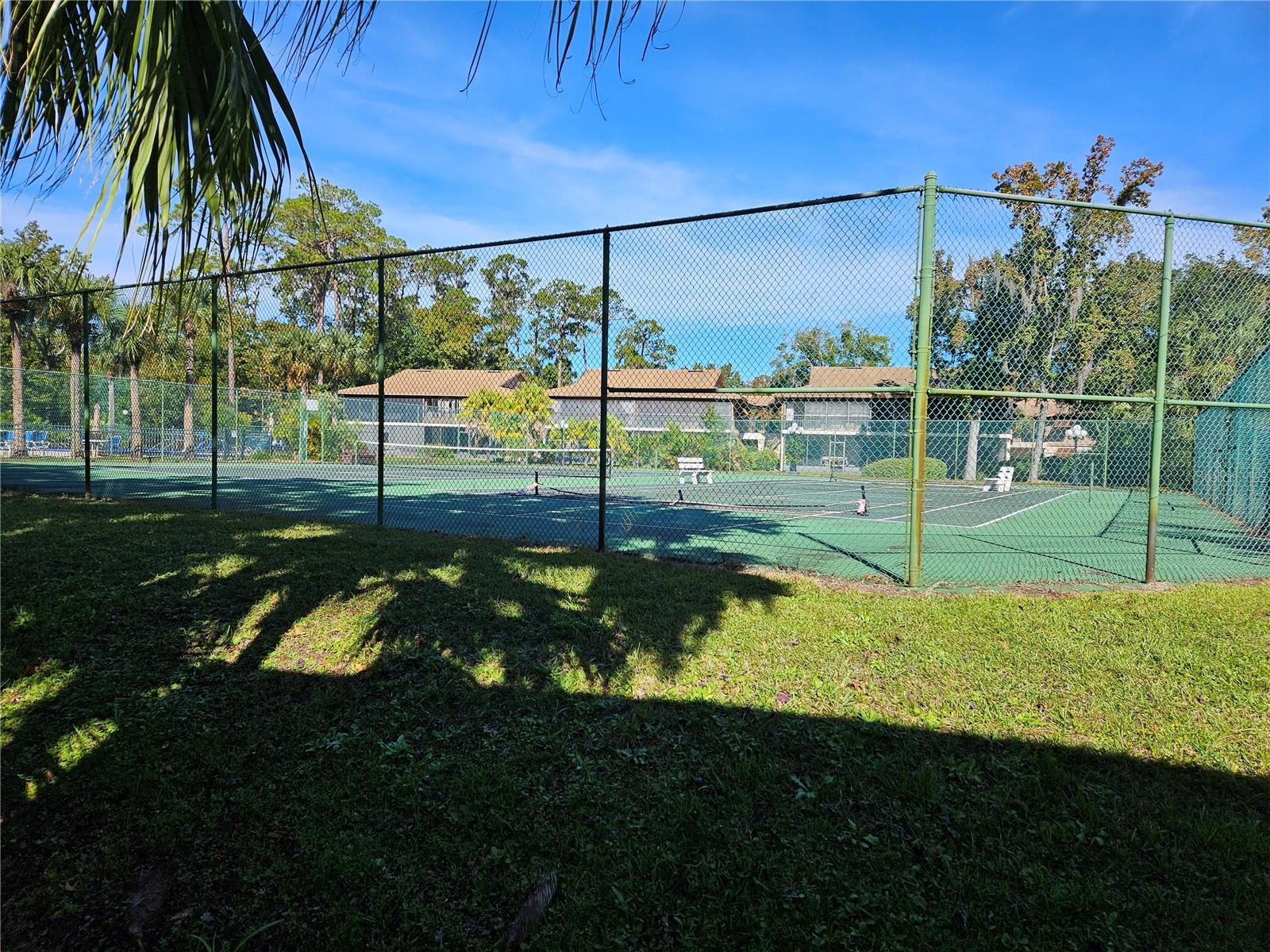 Image 26 of 27 For 100 Sweetgum Woods Ct  2c