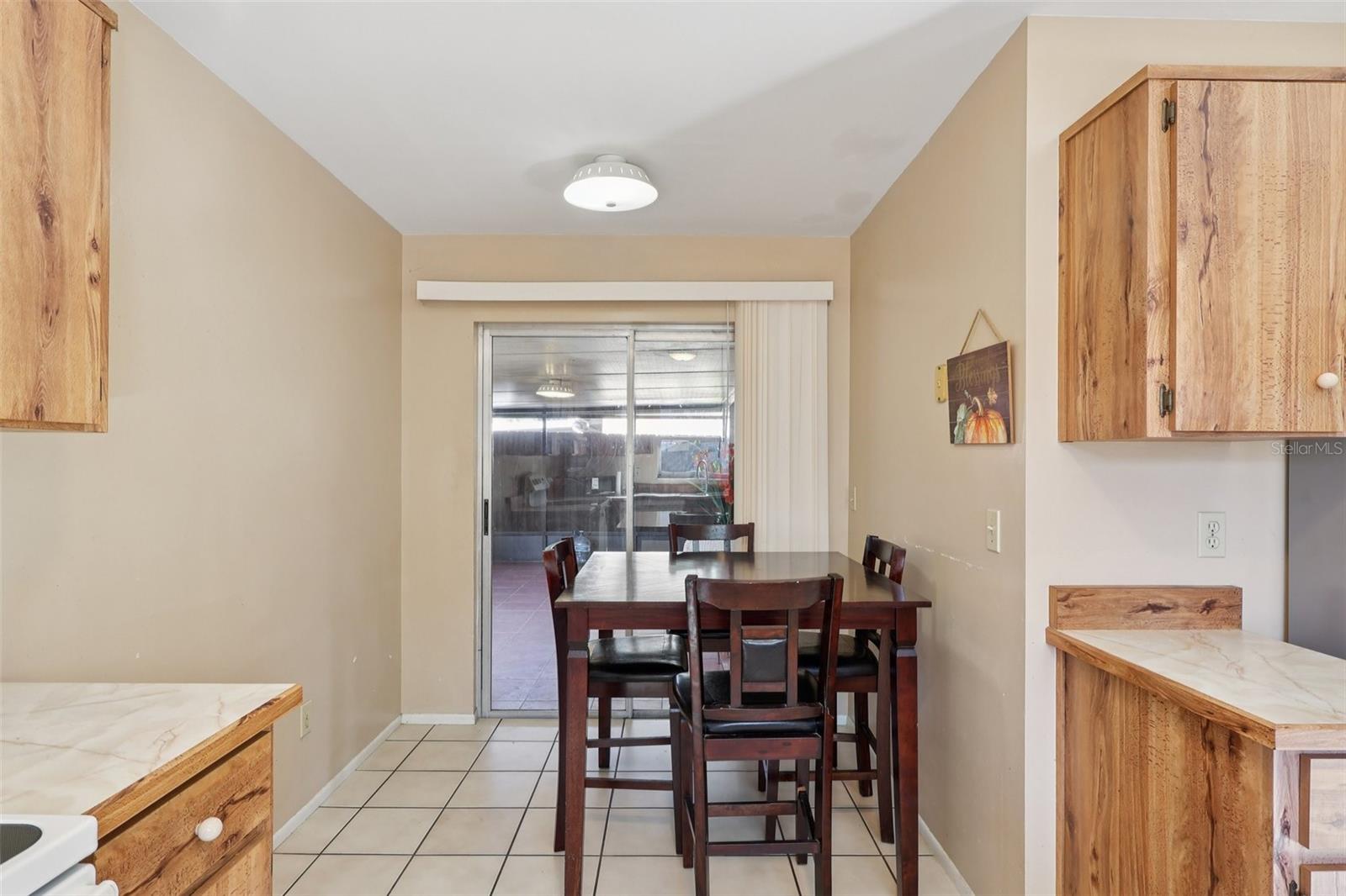 Image 14 of 40 For 3210 Feather Lane