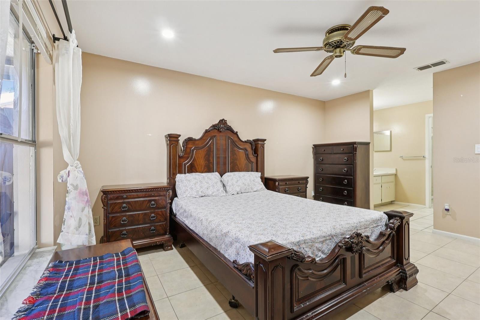 Image 19 of 40 For 3210 Feather Lane