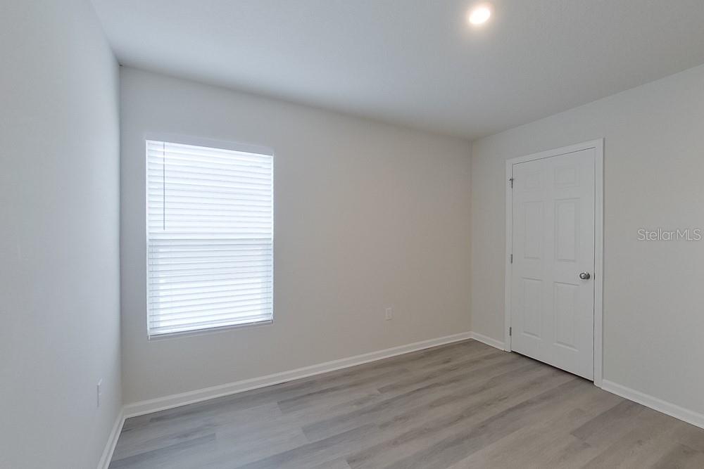 Image 8 of 19 For 1701 Minnesota Road